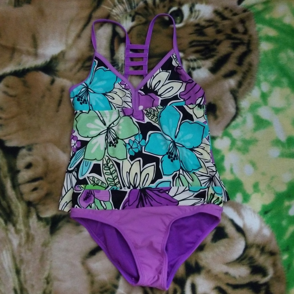 ⚘⚘BACKRACER 2 PIECE TANKINI⚘⚘
